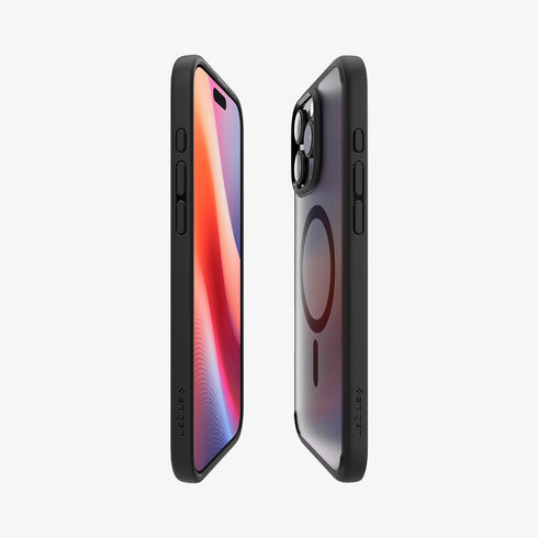 כיסוי Spigen לאייפון 16 סדרה אולטרה היברידי (MagFit)